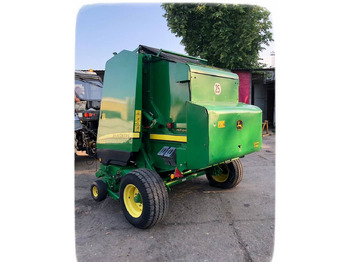 Пресс-подборщик рулонный JOHN DEERE