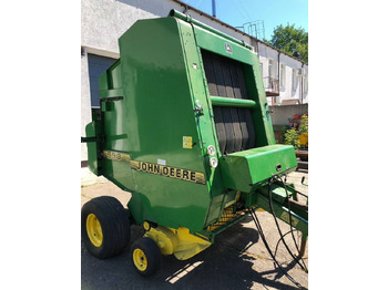 Пресс-подборщик рулонный JOHN DEERE