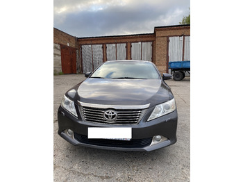 Легковой автомобиль TOYOTA