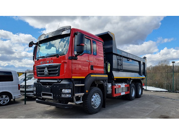 Самосвал HOWO