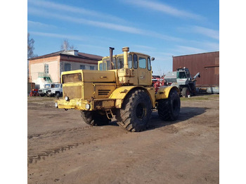 Трактор КИРОВЕЦ