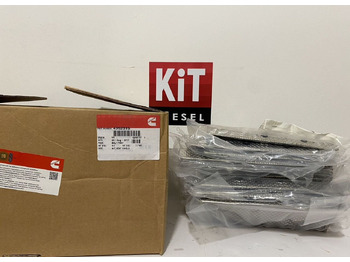 Двигатель и запчасти CUMMINS