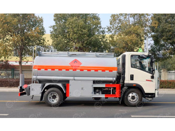 Грузовик-цистерна ISUZU