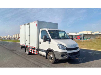 Фургон с закрытым кузовом IVECO
