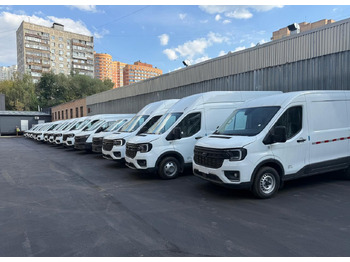 Цельнометаллический фургон FORD Transit