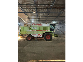 Зерноуборочный комбайн CLAAS Mega