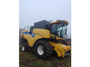 Зерноуборочный комбайн NEW HOLLAND