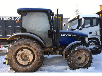 Трактор LOVOL