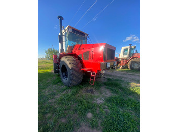 Трактор КИРОВЕЦ