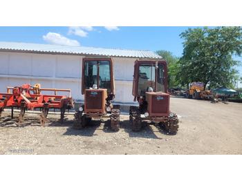 Гусеничный трактор