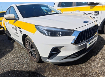 Легковой автомобиль