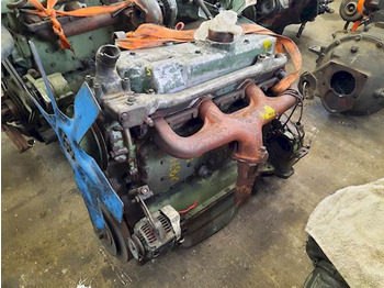 : фото в шапке страницы