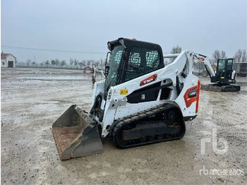 Гусеничный мини-погрузчик BOBCAT T590