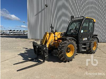 Телескопический погрузчик JCB