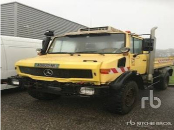 Самосвал UNIMOG