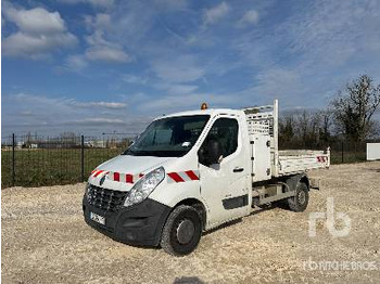 Самосвал RENAULT Master