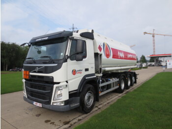 Грузовик-цистерна VOLVO FM