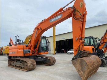 Гусеничный экскаватор DOOSAN DX225LC