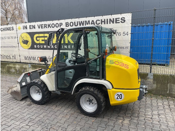 : фото в шапке страницы