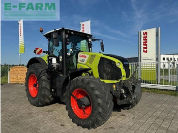 Трактор CLAAS Axion 870