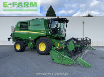 Зерноуборочный комбайн JOHN DEERE T550