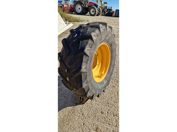 : фото в шапке страницы