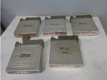 : фото в шапке страницы