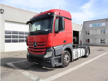 Тягач MERCEDES-BENZ Actros 1843