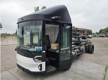 : фото в шапке страницы