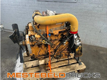 : фото в шапке страницы