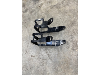 : фото в шапке страницы