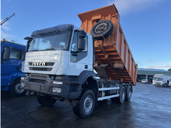 Самосвал IVECO Trakker