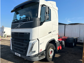 Грузовик VOLVO FH 500