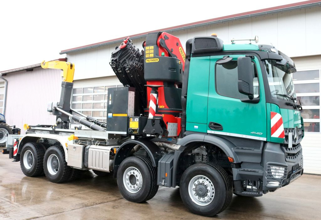 Mercedes-Benz Antos 4140 BM 964 8x6/4 - KRAN 65002 Winde - Крюковой мультилифт, Автоманипулятор: фото 1 Mercedes-Benz Antos 4140 BM 964 8x6/4 - KRAN 65002 Winde - Крюковой мультилифт, Автоманипулятор: фото 1