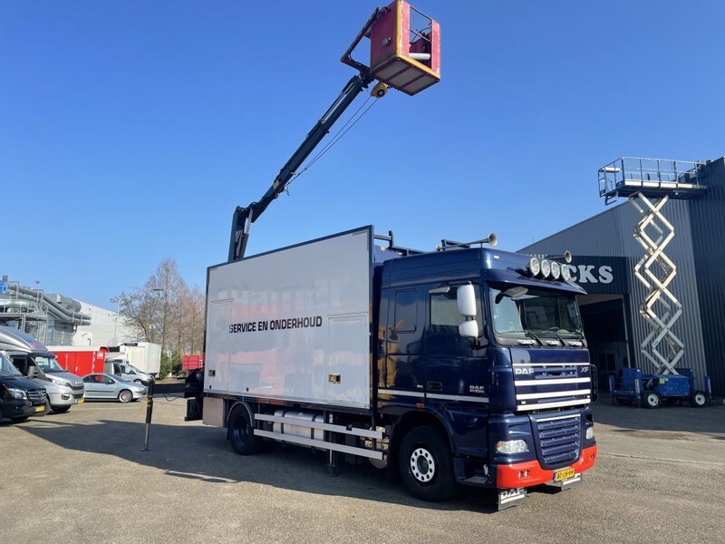 DAF XF 105 Skyworker - Грузовик с подъемником: фото 1 DAF XF 105 Skyworker - Грузовик с подъемником: фото 1