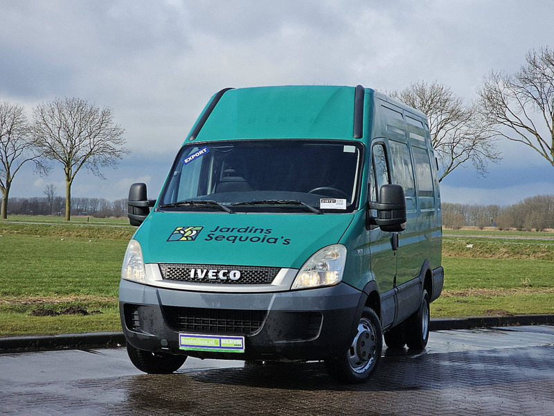 Iveco Daily 35C18 L2H2 3.0Ltr 180Pk - Цельнометаллический фургон: фото 1 Iveco Daily 35C18 L2H2 3.0Ltr 180Pk - Цельнометаллический фургон: фото 1