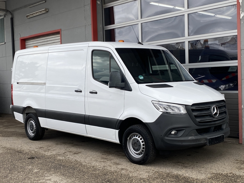 Mercedes-Benz Sprinter 316 Euro 6d Flach Klima NAVI Kamera AHK - Цельнометаллический фургон: фото 1 Mercedes-Benz Sprinter 316 Euro 6d Flach Klima NAVI Kamera AHK - Цельнометаллический фургон: фото 1