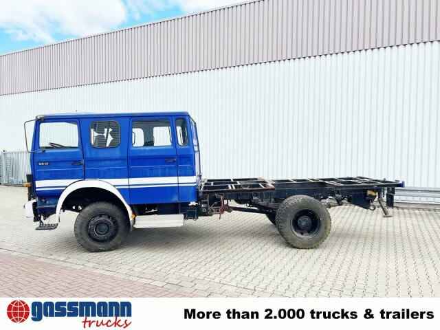 Грузовик-шасси Iveco 120-23 AW 4x4 Doka, V8-Motor, Seilwinde: фото 14