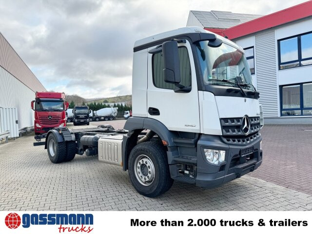 Грузовик-шасси Mercedes-Benz Arocs 1840 L 4x2, MultimediaCockpit, Navi: фото 9