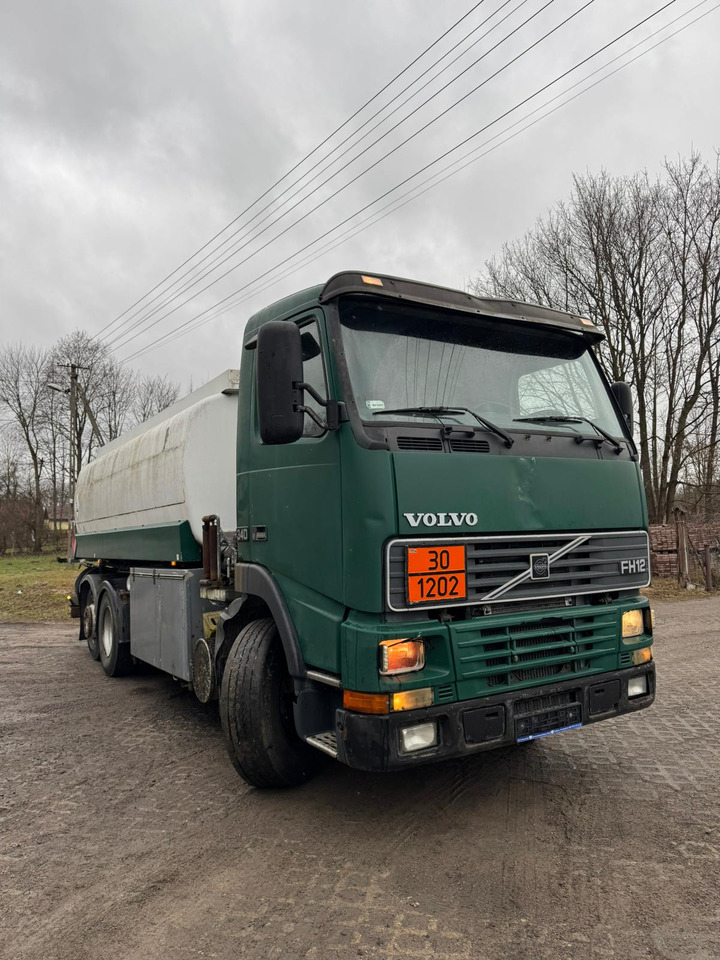 VOLVO FH12.340 - Грузовик-цистерна: фото 1 VOLVO FH12.340 - Грузовик-цистерна: фото 1