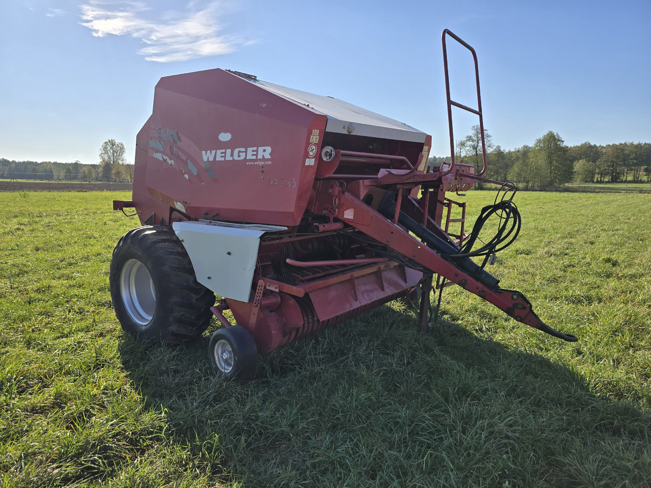 LELY WELGER RP 235 - Пресс-подборщик рулонный: фото 1 LELY WELGER RP 235 - Пресс-подборщик рулонный: фото 1