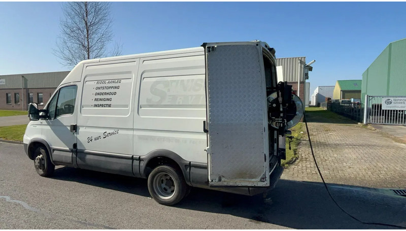 Iveco Daily 40 Iveco Daily 40C15 RIONED Profijet - Ассенизатор: фото 1 Iveco Daily 40 Iveco Daily 40C15 RIONED Profijet - Ассенизатор: фото 1