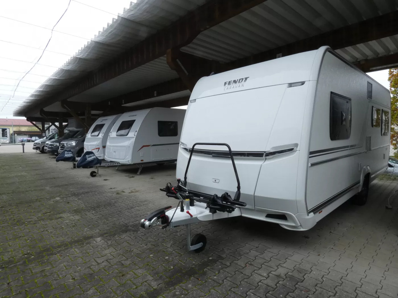 Wohnwagen Fendt Apero 515 SG IC BlackLine #6158 - Прицеп дача: фото 1 Wohnwagen Fendt Apero 515 SG IC BlackLine #6158 - Прицеп дача: фото 1