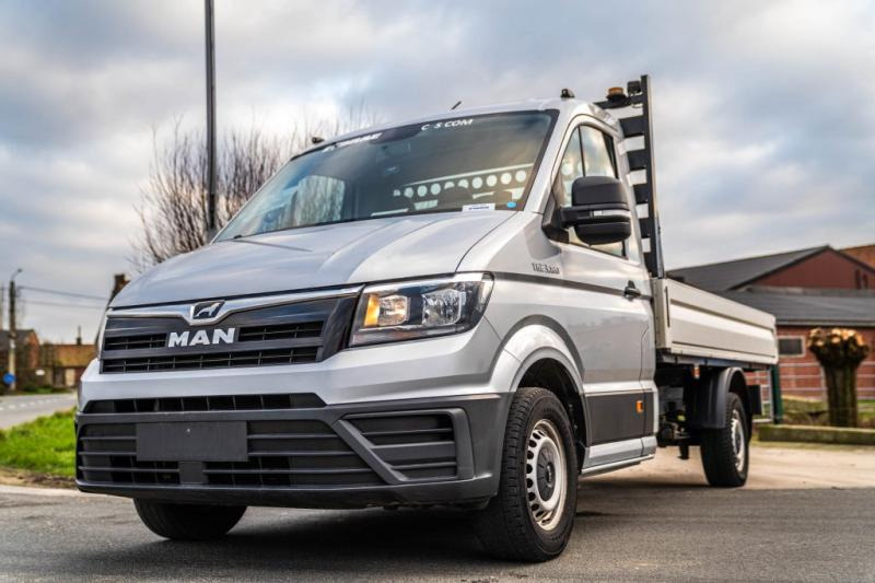 MAN TGE 3.180 - 21 000 KM - Малотоннажный бортовой грузовик: фото 1 MAN TGE 3.180 - 21 000 KM - Малотоннажный бортовой грузовик: фото 1