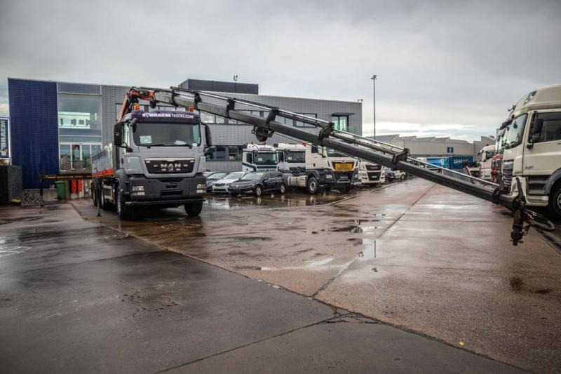 MAN TGS 35.440 BL - PK 33002/8xhydr. - Грузовик бортовой/ Платформа, Автоманипулятор: фото 1 MAN TGS 35.440 BL - PK 33002/8xhydr. - Грузовик бортовой/ Платформа, Автоманипулятор: фото 1