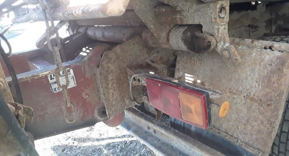 Mercedes-Benz SK 1622 4x4 - Самосвал, Автоманипулятор: фото 1 Mercedes-Benz SK 1622 4x4 - Самосвал, Автоманипулятор: фото 1