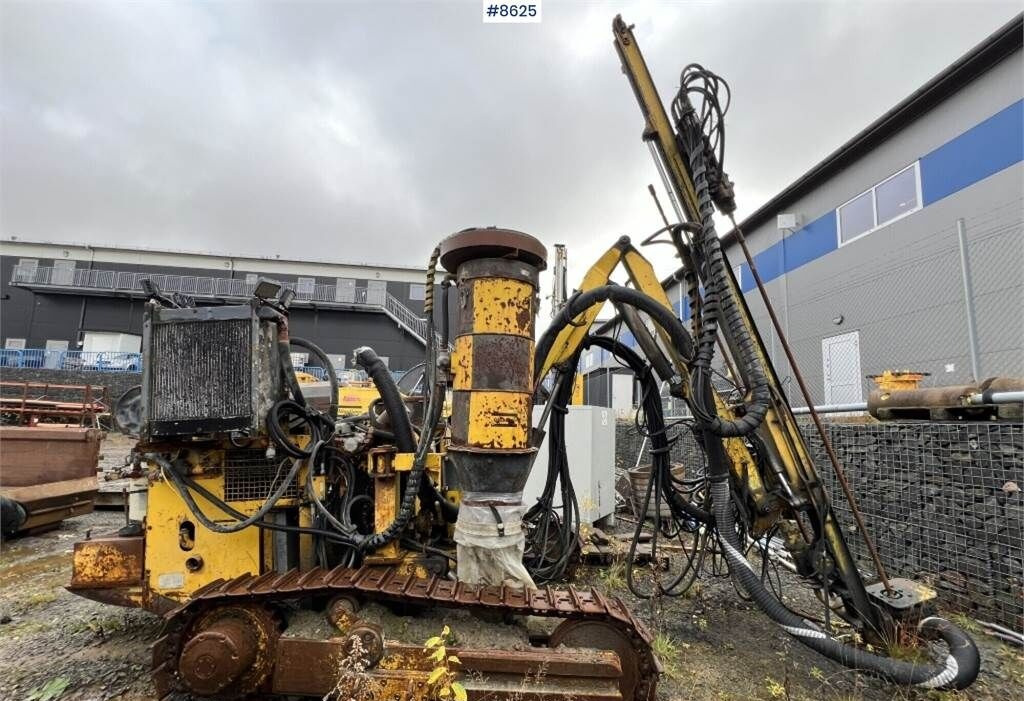 Atlas Copco Roc 512 HC - Буровая машина: фото 1 Atlas Copco Roc 512 HC - Буровая машина: фото 1