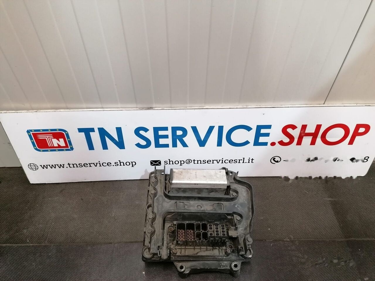 2575676 Scania R500 truck - Блок управления для Грузовиков: фото 1 2575676 Scania R500 truck - Блок управления для Грузовиков: фото 1