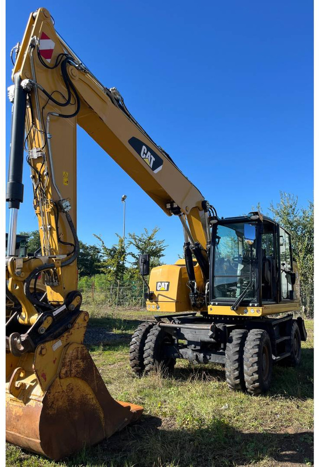 CAT M316F - Колёсный экскаватор: фото 1 CAT M316F - Колёсный экскаватор: фото 1