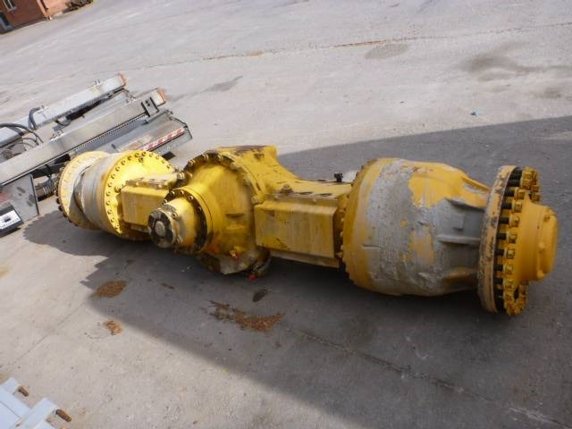 Volvo L 220 E, VOE23876 - Передняя ось для Строительной техники: фото 1 Volvo L 220 E, VOE23876 - Передняя ось для Строительной техники: фото 1